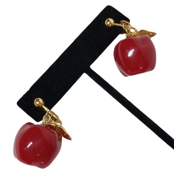 Vintage Red Apple Clip-On Earrings - Picture 4 of 9